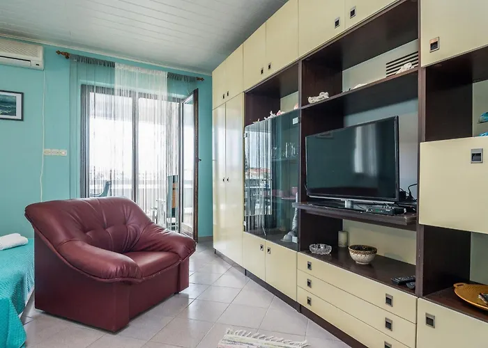 Nada By Interhome *